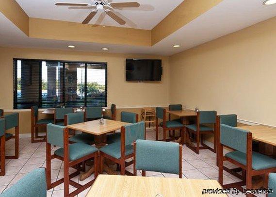 Quality Inn Calera Restaurace fotografie